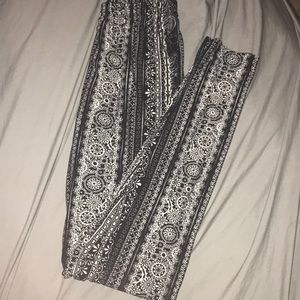 High waisted leggings